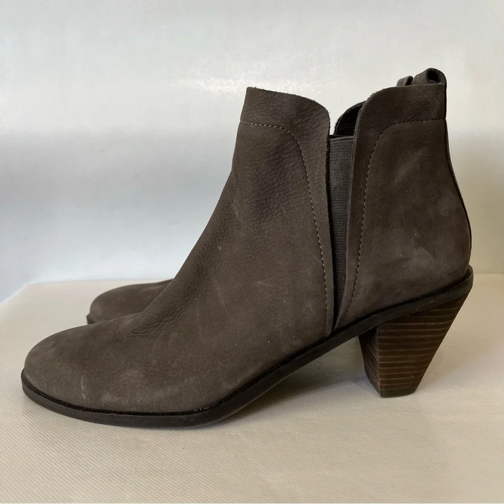Lucky Brand Jana Gray Heeled Ankle Booties